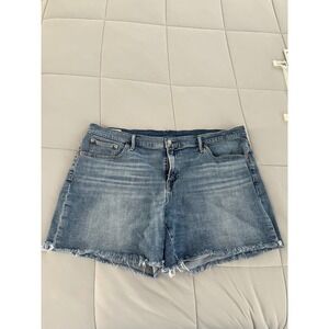 Gap 5" Girlfriend Denim Shorts Frayed Hem Mid Rise Blue‎ Size 20R